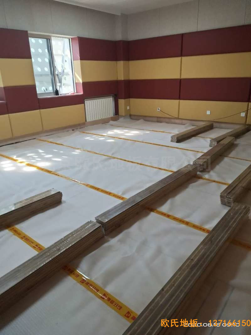 北京中國礦業(yè)大學附屬中學體育地板施工案例