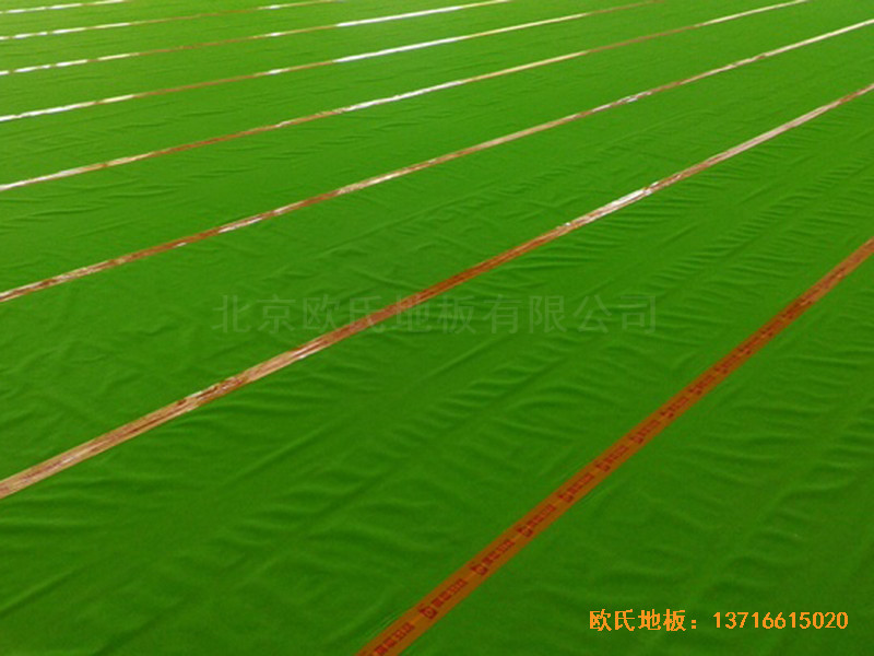 甘肅天水清水縣農(nóng)業(yè)學院籃球館體育地板鋪設案例2
