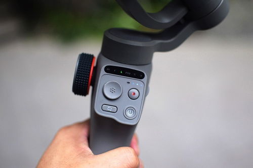 穩字當先，AI智能追蹤 逗映Capture 5手機穩定器，你的專業拍攝利器